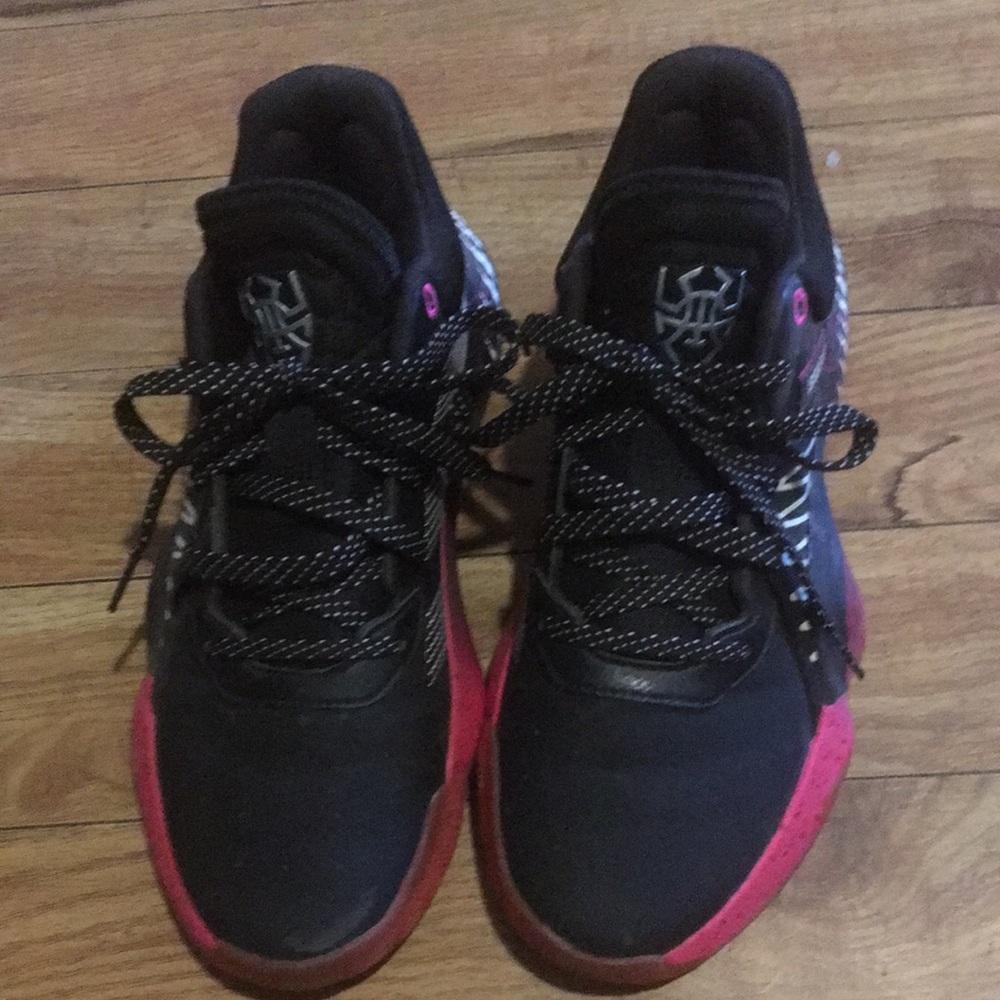 Adidas D.O.N issue 1